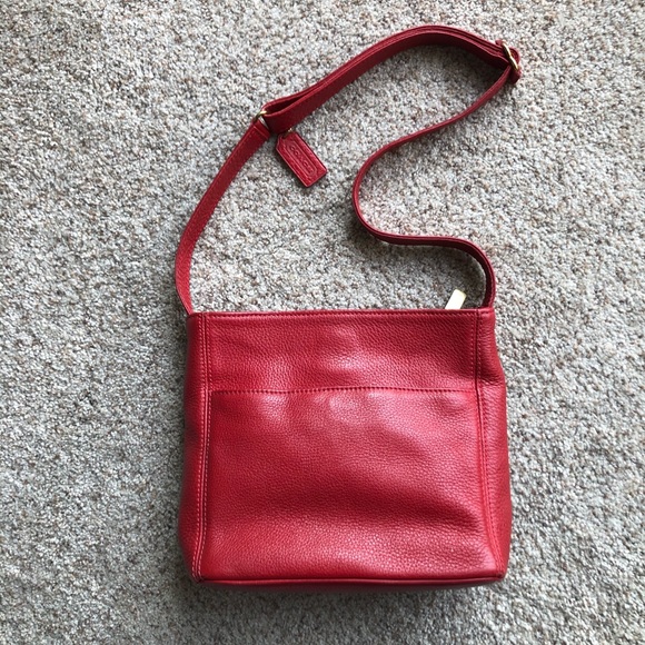 Coach Handbags - Vintage Coach Sonoma Pebbled Red Leather D6B-4924
